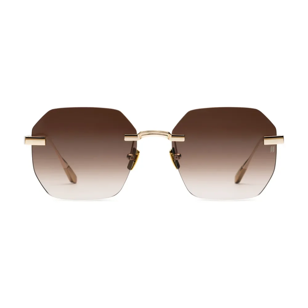 IRIS  BRONZE
