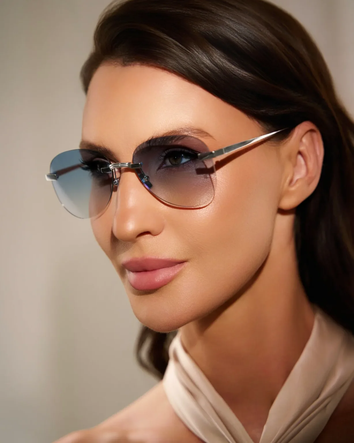 Model wearing PTERON AZURE · 1003-3 · Eleven Spectacles