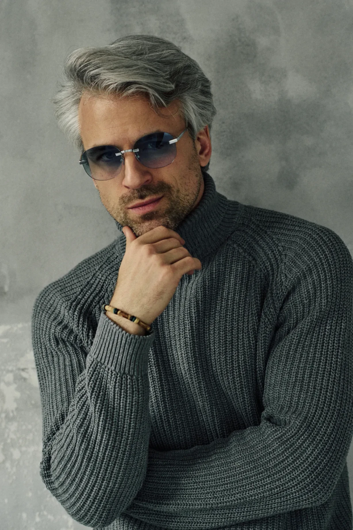 Titanium Silver Frame Blue Lens Sunglasses with Carl Zeiss Vision