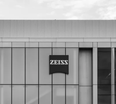The Science of Sight: Why Eleven Spectacles Chooses ZEISS Optics