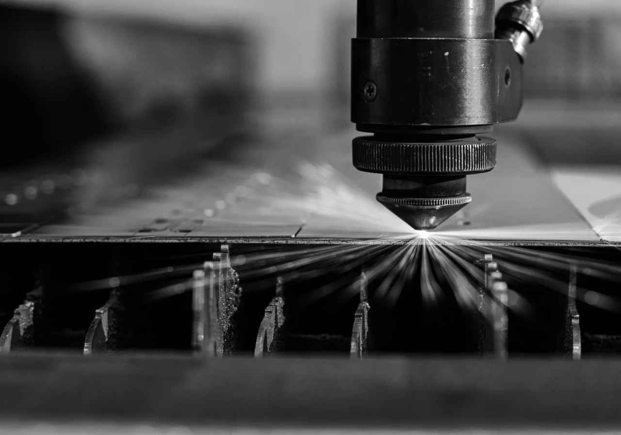 Eyewear Materials: A Comparative Analysis of Why Beta-Titanium Leads
