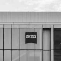 The Science of Sight: Why Eleven Spectacles Chooses ZEISS Optics